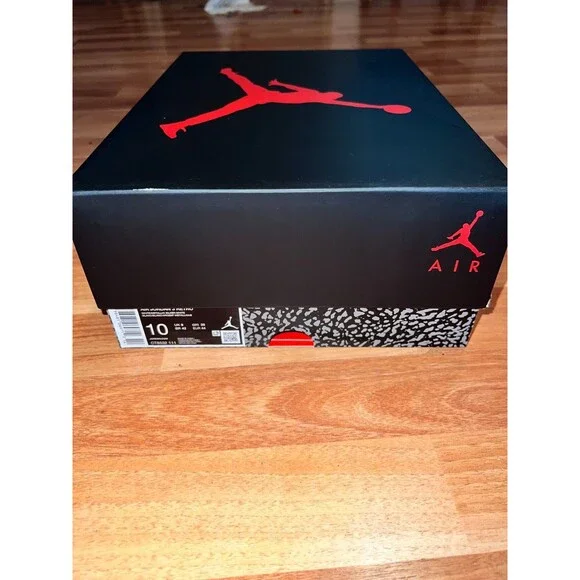 Air Jordan 3 Retro OG Mid Black Cement Size 10 - Picture 8 of 8